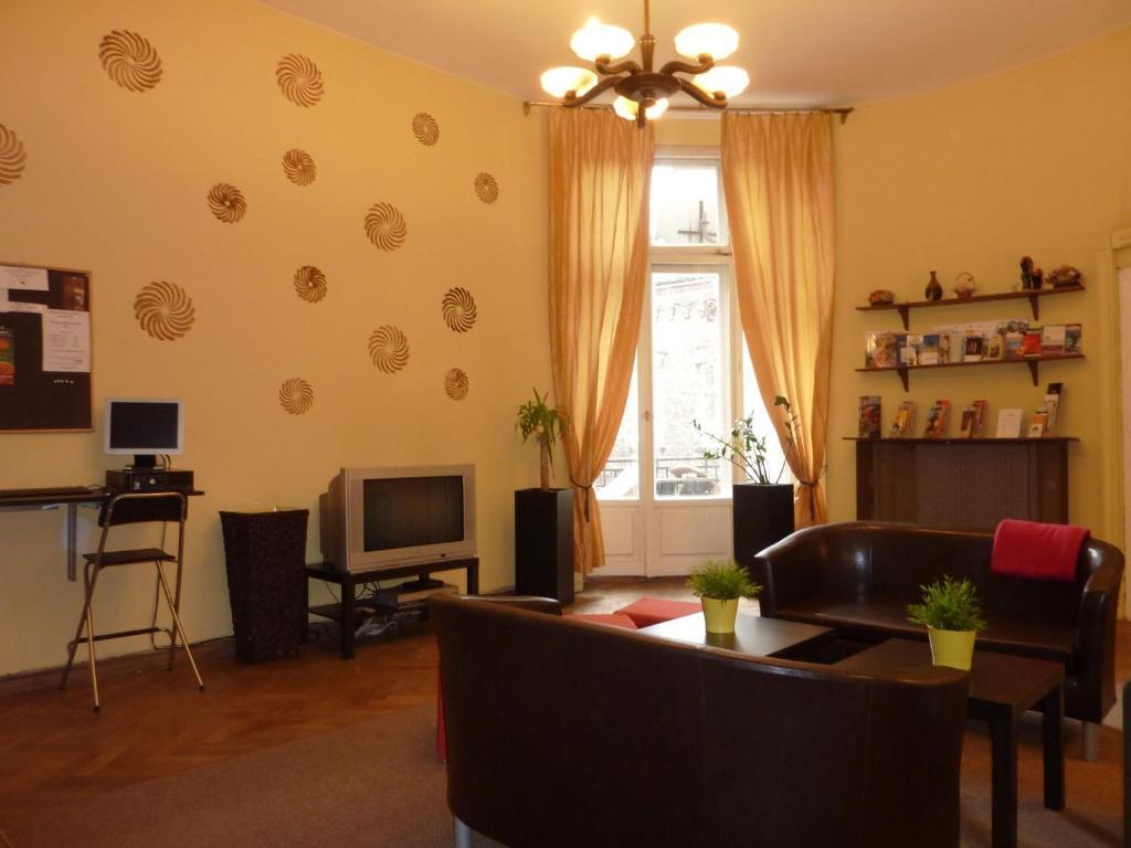Hostel Witt Warsawa Bagian luar foto