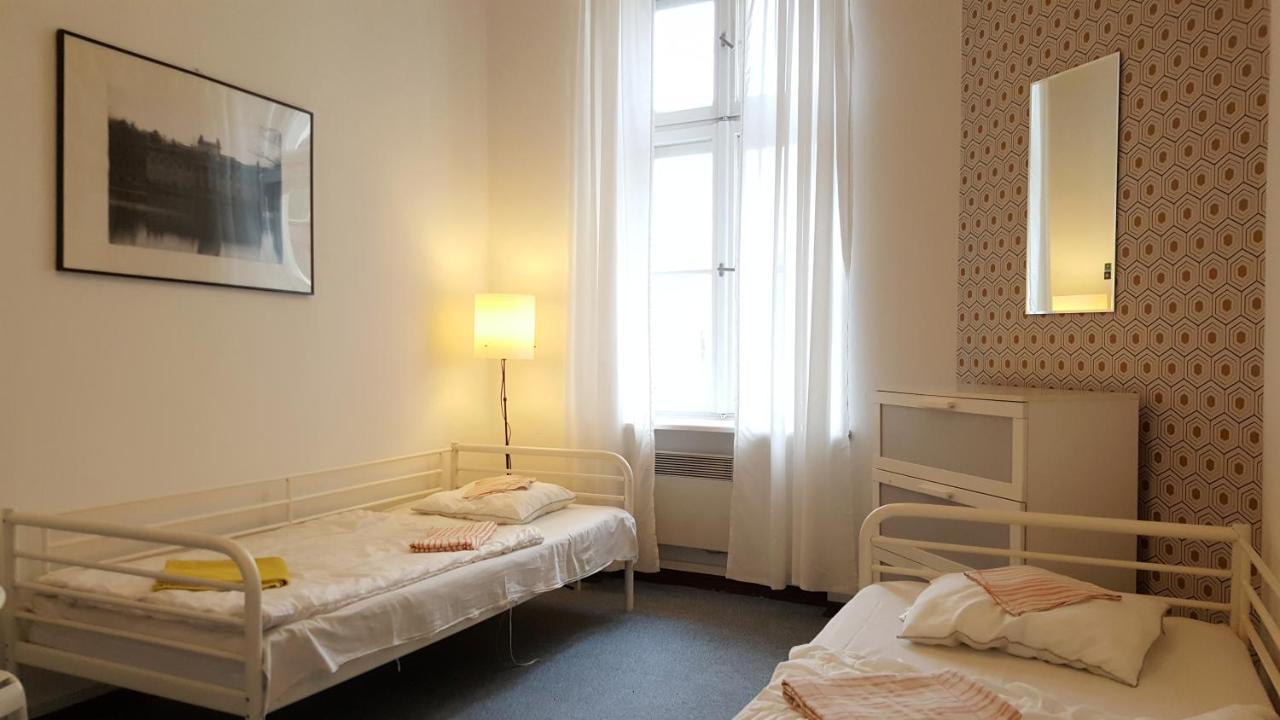 Hostel Witt Warsawa Bagian luar foto
