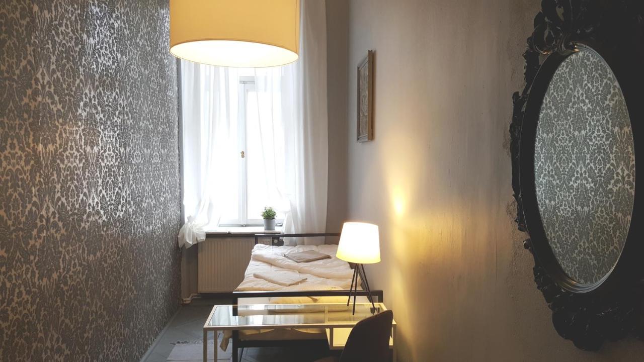 Hostel Witt Warsawa Bagian luar foto