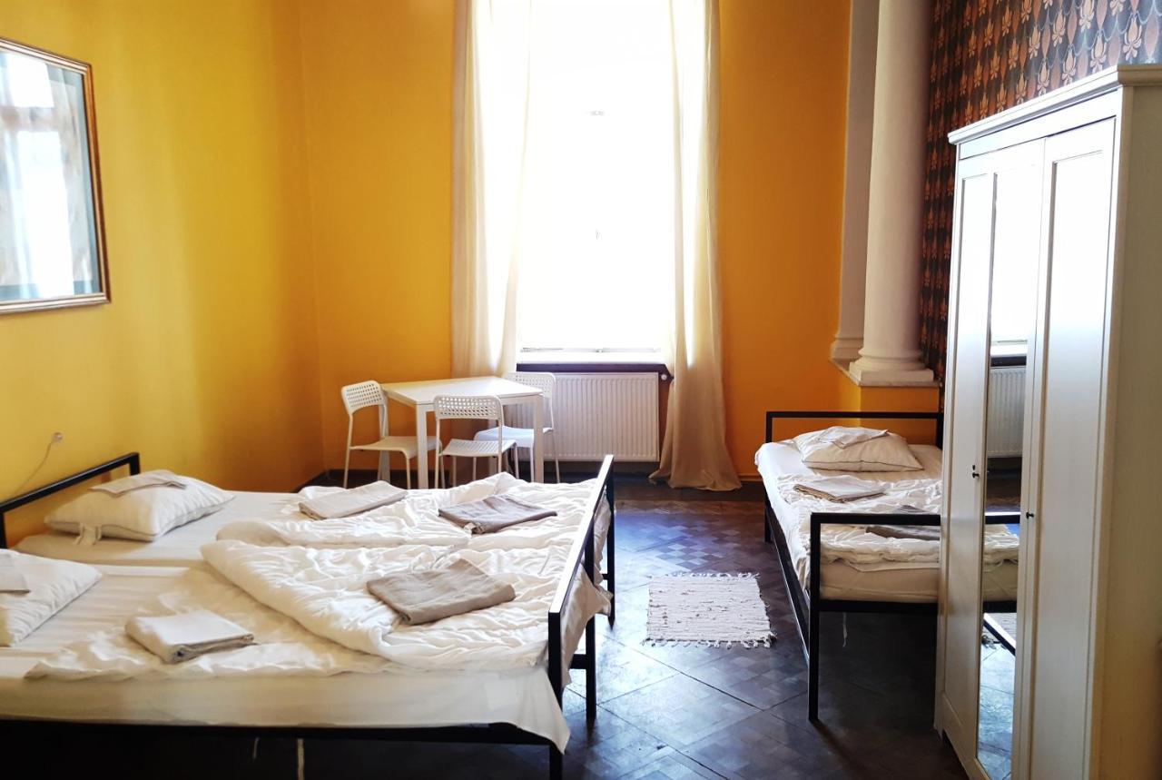 Hostel Witt Warsawa Bagian luar foto